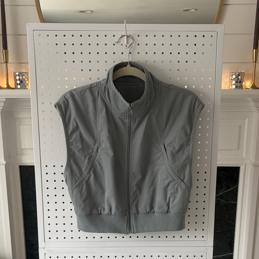 ALO Yoga Light Gray Vest